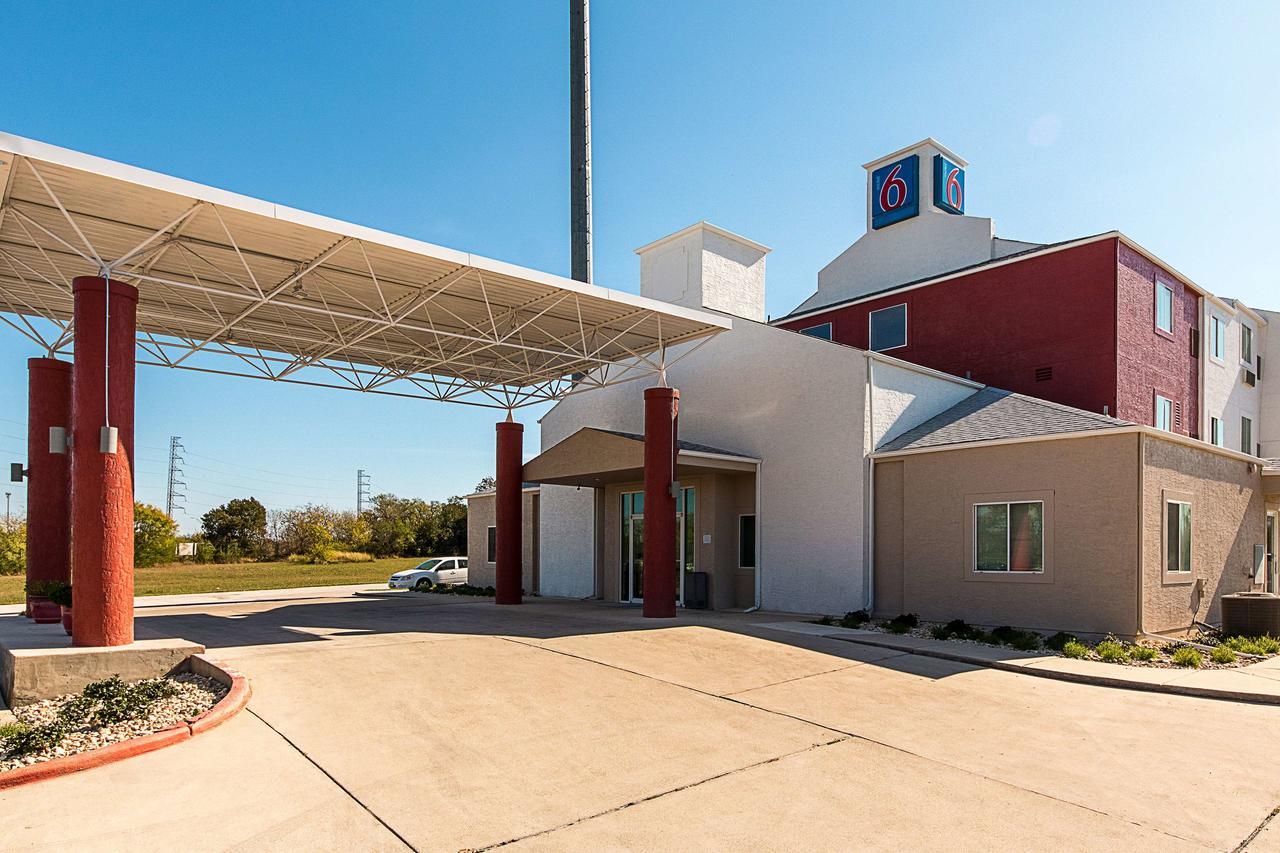 Motel 6-San Antonio, Tx - Downtown - Alamo Dome Exterior foto